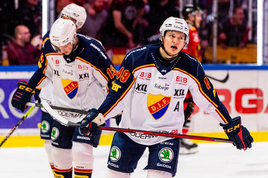 Djurgårdens Rhett Rakhshani deppar