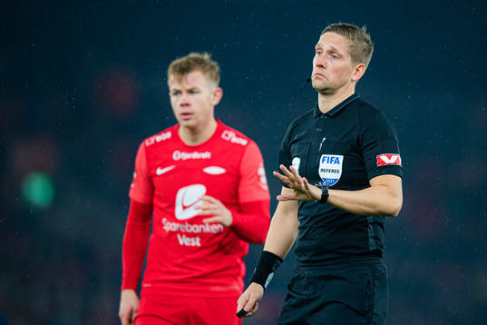 Espen Andreas Eskås, referee
