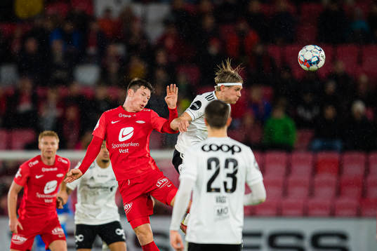 Mathias Knutsen Rasmussen of Brann and Olaus Jair Skarsem
