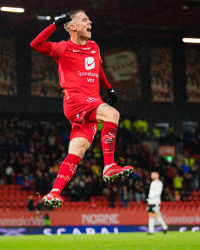 Robert Thomas Taylor of Brann celebrates