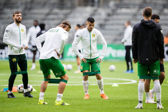 Hammarbys Simon Sandberg och Astrit Selmani