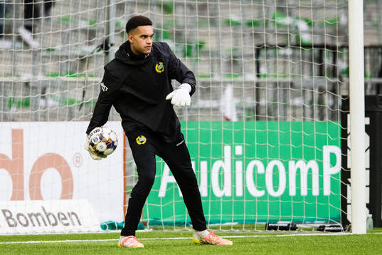 Hammarbys målvakt Oliver Dovin