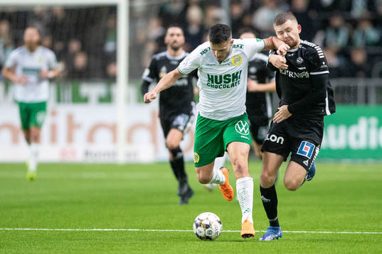 Hammarbys Astrit Selmani och Örebros Niclas Bergmark