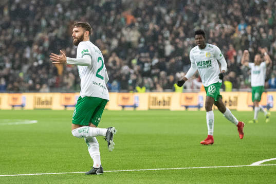 Hammarbys Simon Sandberg jublar