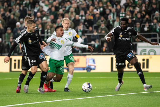 Örebros Benjamin Hjertstrand och Nasiru Moro