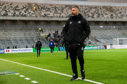 Örebros tränare Marcus Lantz deppar