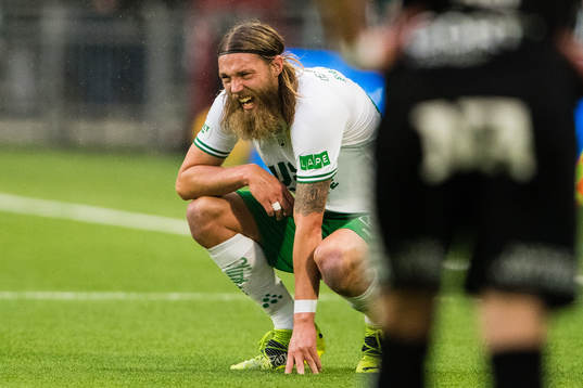 Hammarbys Bjørn Paulsen har ont
