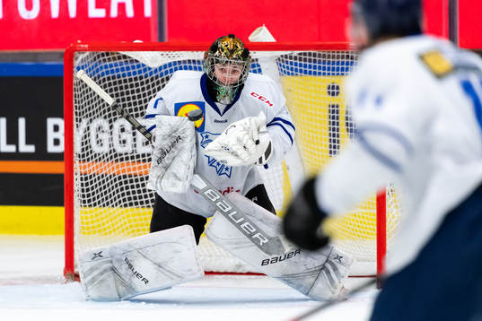 Västerbottens målvakt Felix Wikman