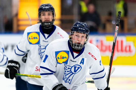 Västerbottens Gustav Öberg Andersson  jublar