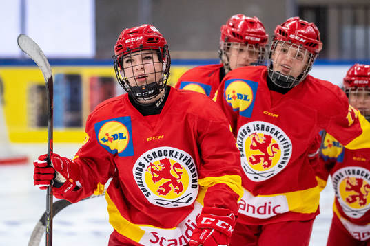 Smålands Alva Johansson jublar