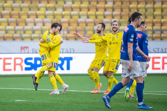 Sundsvalls Pontus Silfwer jublar
