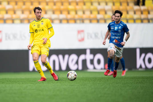 Sundsvalls Niklas Dalhström och Norrbys Abbas Mohamad