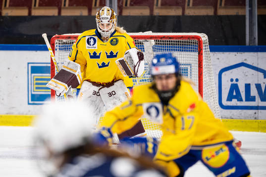goalkeeper Emma Söderberg of Sweden