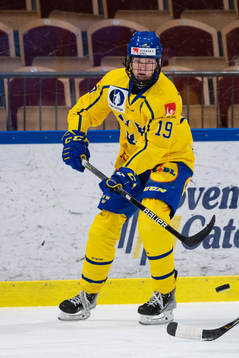 Sara Hjalmarsson of Sweden
