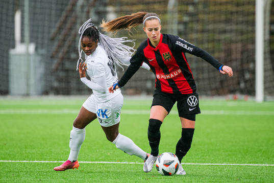 Umeås Monica Jusu Bah och Brommapojkarnas Nora Oldmark F19