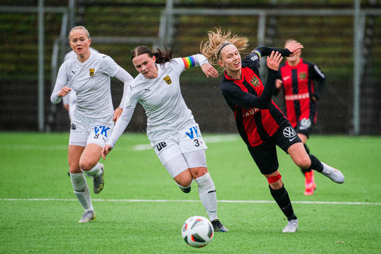 Umeås Blossom Davis och Brommapojkarnas Saga Swedman