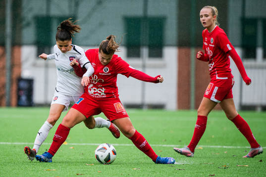 Rosengårds Siri Theilgaard-Mönch och Örebros Cornelia