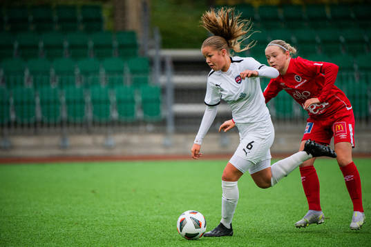 Rosengårds Tilde Björklund och Örebros Rebecka Elisabeth