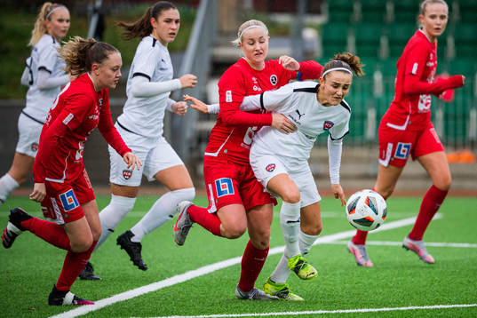 Örebros Clara Heiche och Rosengårds Cassandra Paulsson