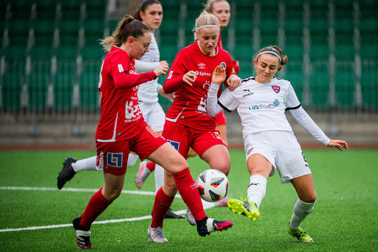 Örebros Clara Heiche och Rosengårds Cassandra Paulsson
