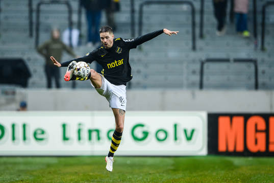 s Mikael Lustig