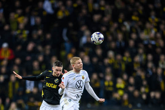 s Mikael Lustig och Östersunds Malcolm Stolt