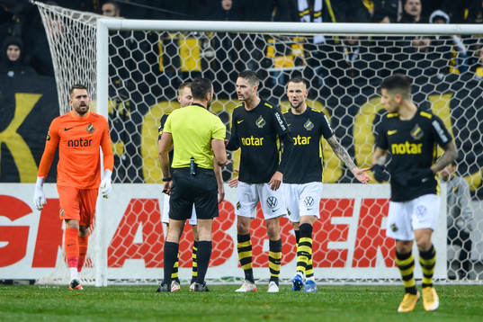 målvakt Kristoffer Nordfeldt, Sebastian Larsson, Mikael