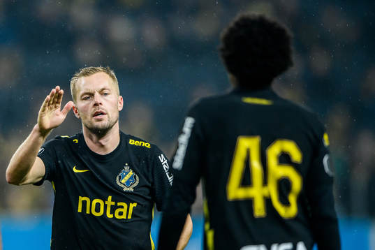 s Sebastian Larsson och Amar Abdirahman Ahmed