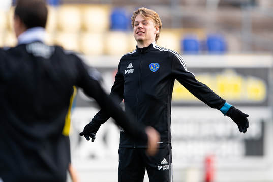 Falkenbergs Melker Nilsson före fotbollsmatchen i