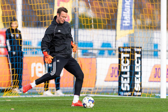 Falkenbergs målvakt Viktor Noring före fotbollsmatchen i