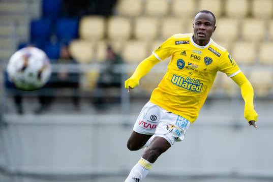 Falkenbergs Nsima Peter
