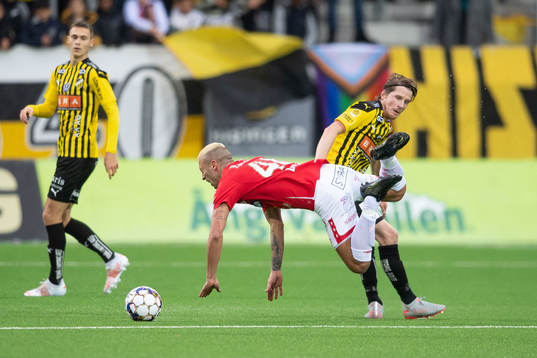 Degerfors Nikola Djurdjic och Häckens Erik Friberg