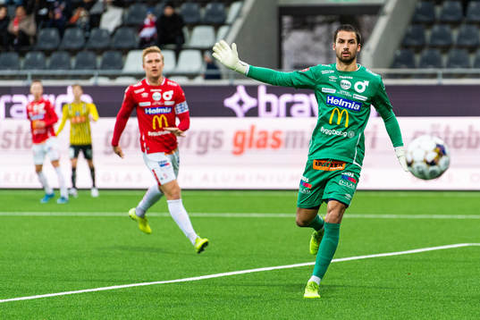 Degerfors målvakt Alfie Malik Whiteman