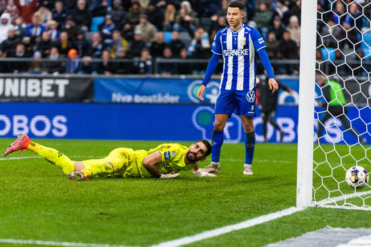 IFK Göteborgs målvakt Giannis Anestis och Alexander