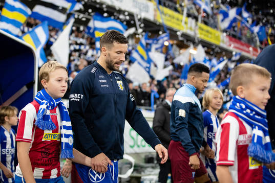 IFK Göteborgs Mattias Bjärsmyr innan fotbollsmatchen i