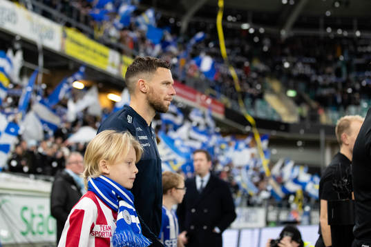 IFK Göteborgs Marcus Berg innan fotbollsmatchen i