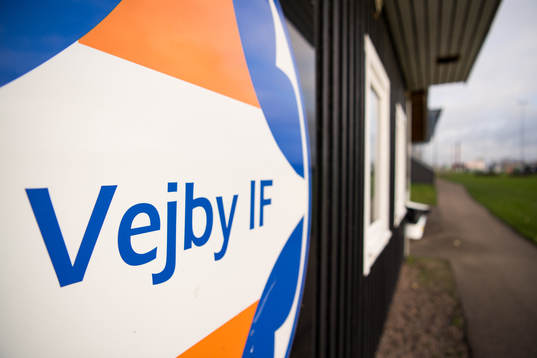 Vejby IF skylt