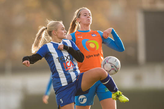 Jonstorps Ellen Ejlertsson och Vejbys Lisa Bergström