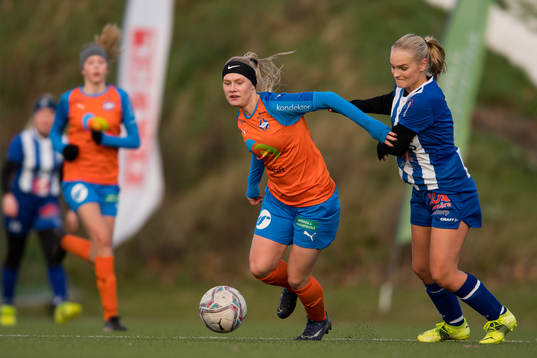 Vejbys Felicia Billermark och Jonstorps Ellen Ejlertsson