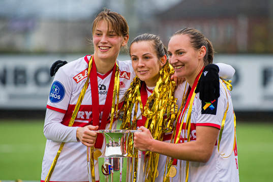 Rakel Engesvik, Tuva Hansen and Marit Bratberg Lund of