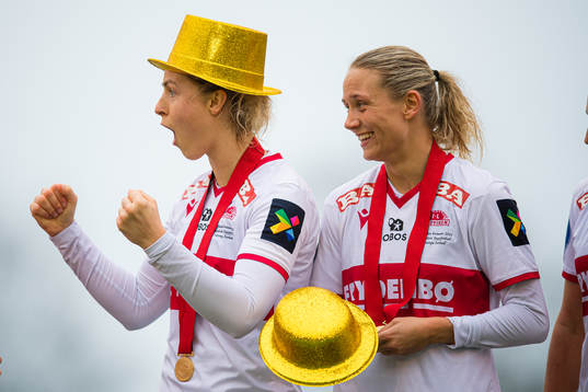 Ingrid Marie Karlsen Spord and Lisa Fjeldstad Naalsund of