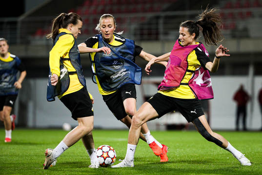 Milica Mijatovic, Julia Karlernäs and Beata Kollmats of