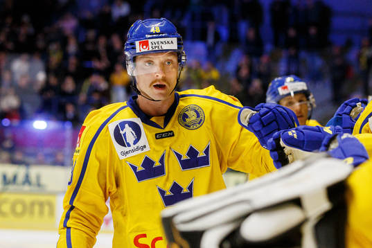 Sveriges Carl Klingberg jublar