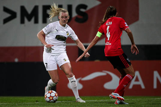 Stina Blackstenius of BK Hacken and Silvia Rebelo of Benfica