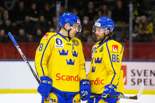 Sveriges Anton Lander och Mathias Bromé