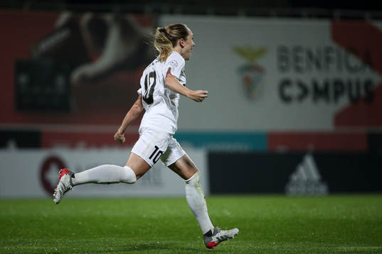 Elin Rubensson of Häcken celebrates the 0-1 goal