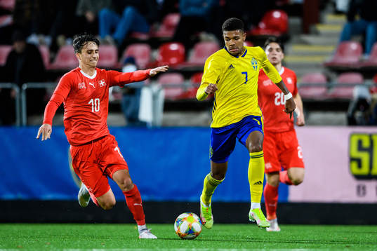 Schweiz Noah Rupp och Sveriges Emil Roback