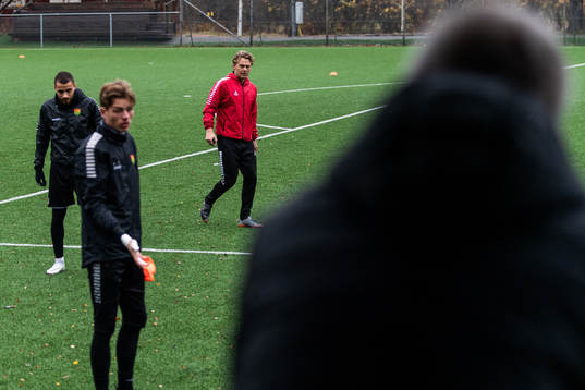 Tränare Fredrik Holmberg