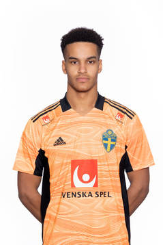 Målvakt Oliver Dovin