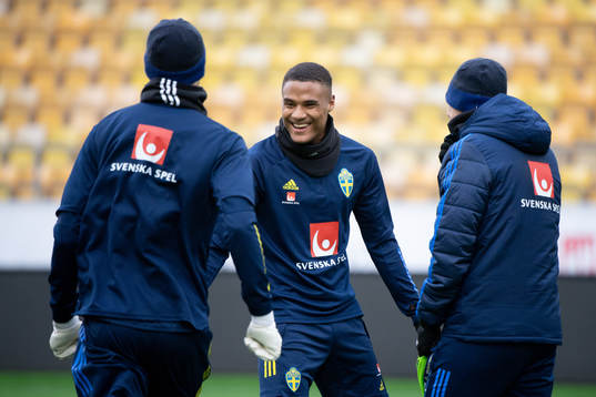Bläddra bland fler bilder av Fotboll, U21, Sverige, Träning 